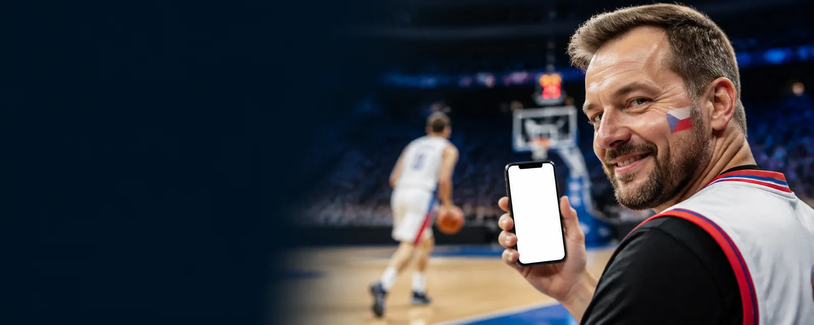 Český fanoušek používající mobilní telefon